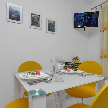 Smiljka * מאקרסקה